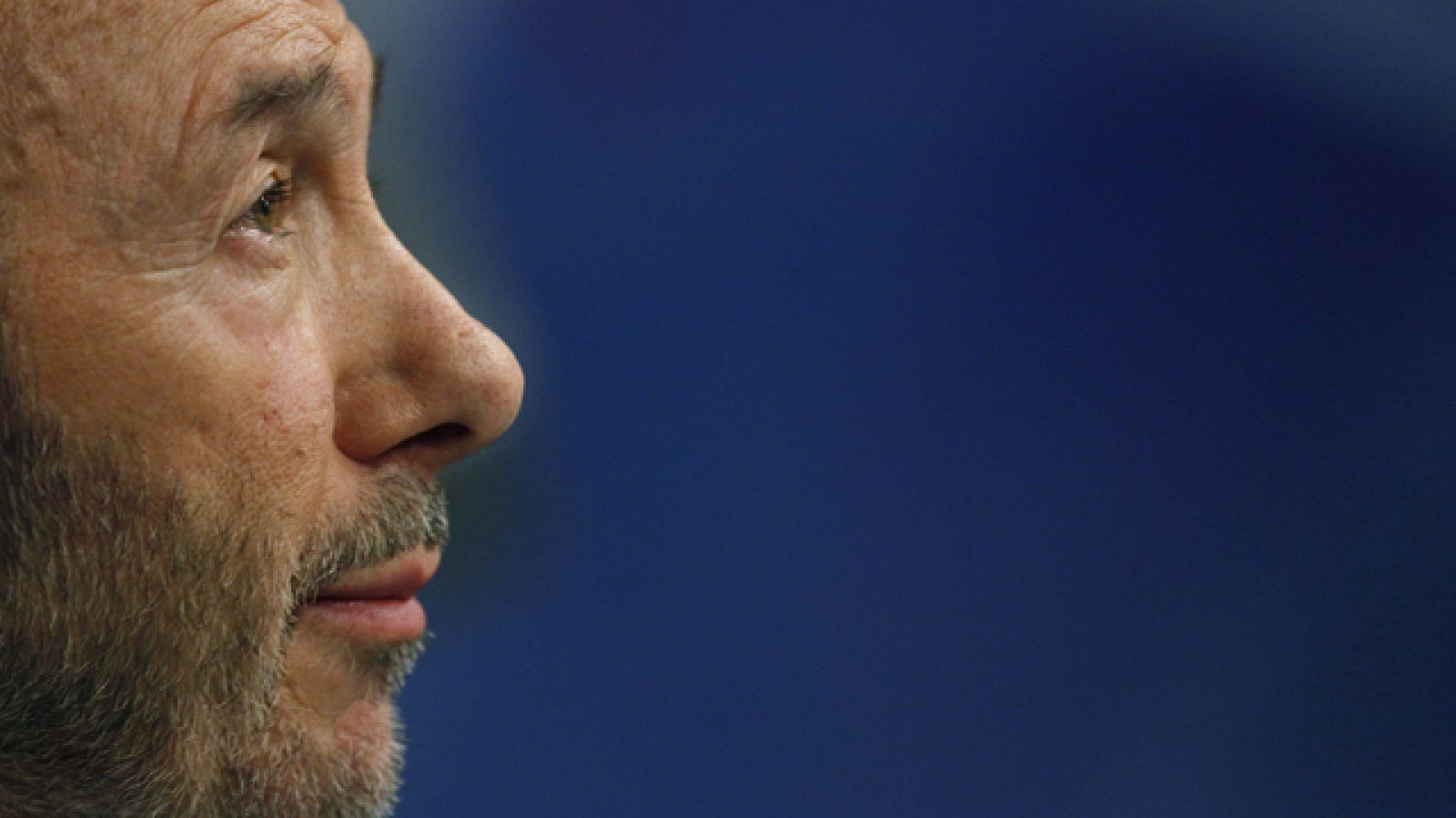 Ni adelantar las elecciones vascas, ni cambiar la política penitencia