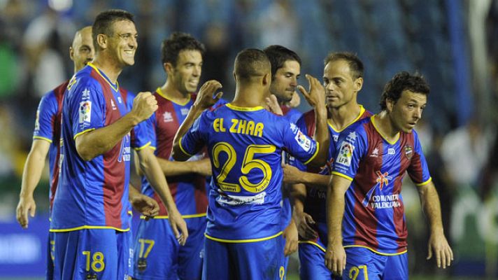 Telediario 1 - El Levante defiende su liderato