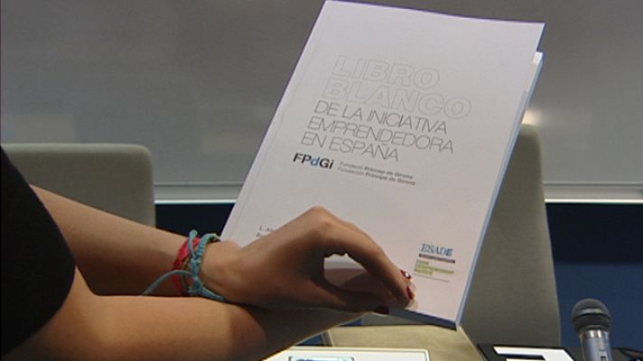 Telediario 1 - Minoría de jóvenes emprendedores