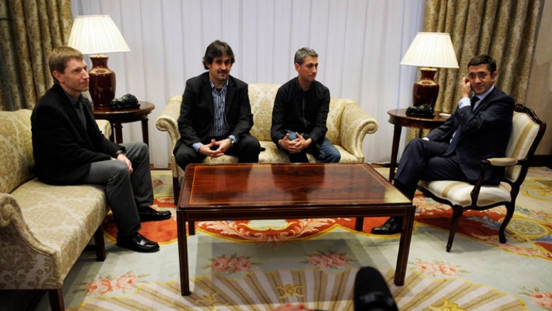 Telediario Matinal en cuatro minutos- 29/10/11