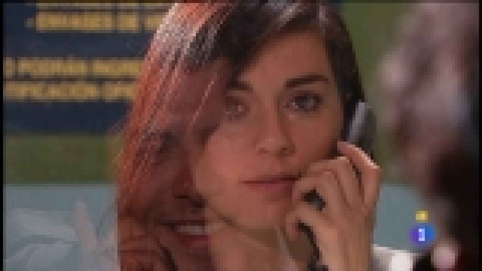 Amar de nuevo - Capítulo 73 - Verónica irá a ver a Máximo a la cárcel para pedirle el divorcio - Ver ahora