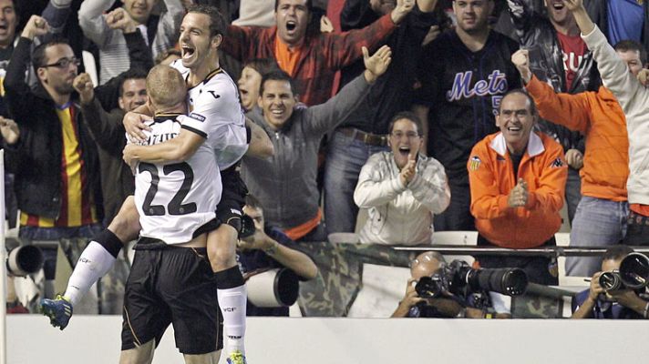 Champions League - El tacón de Soldado pone el segundo