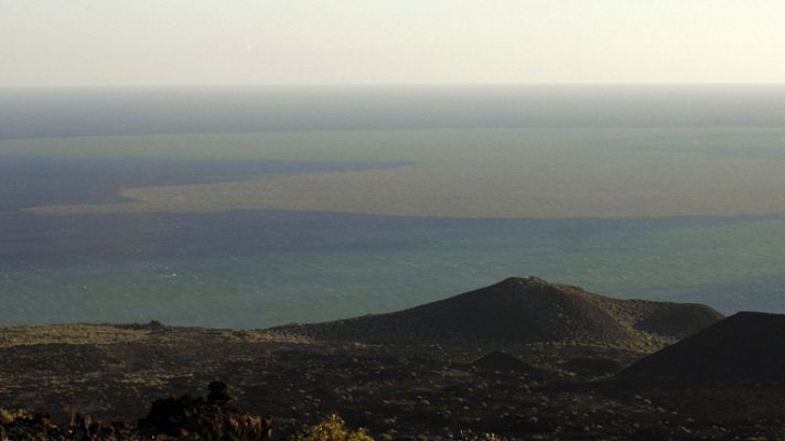 Telediario 1 - Aumenta la alerta en El Hierro