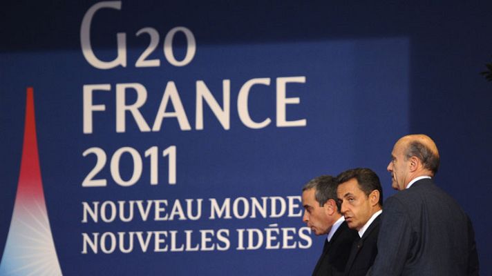 Telediario 1 - Telediario 2 en 4' - 02/11/11