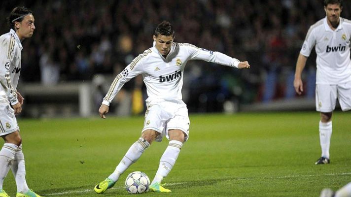 Champions League - O. Lyon - R. Madrid (0-2)