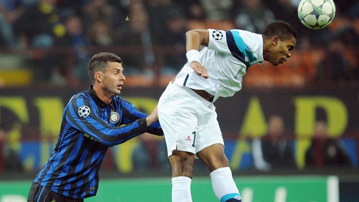 Champions League - Resumen M.United 2-1 Otelul Galati