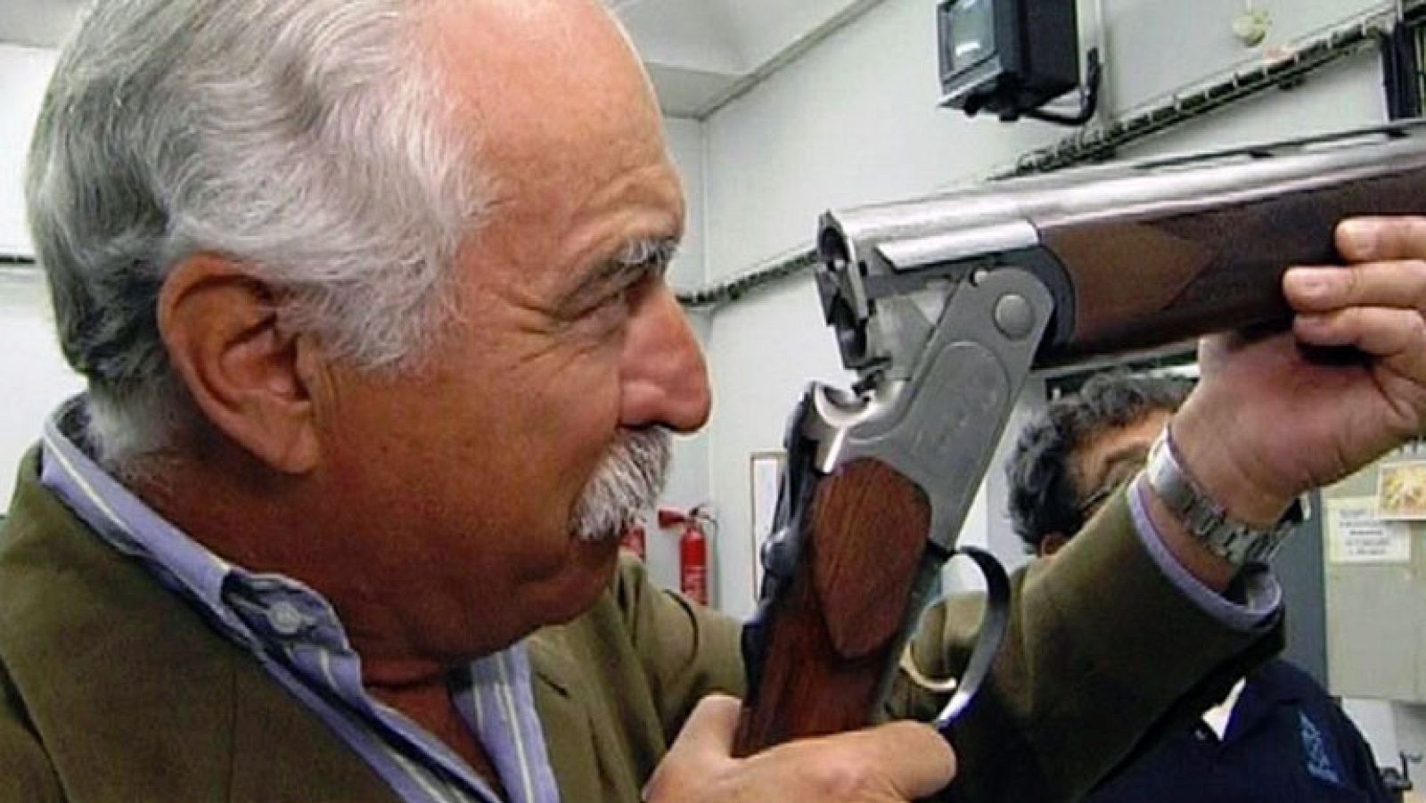 Comando Actualidad - Jugar con fuego - Éibar, la armería de España