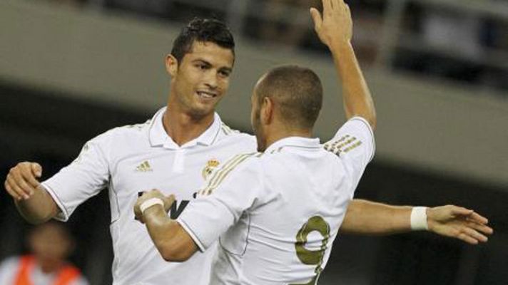 Telediario 1 - El Madrid a octavos ganando en Lyon