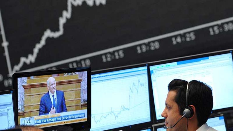 Los mercados celebran el nuevo escenario griego, al alejarse el referéndum - Informativo 24h | Ver