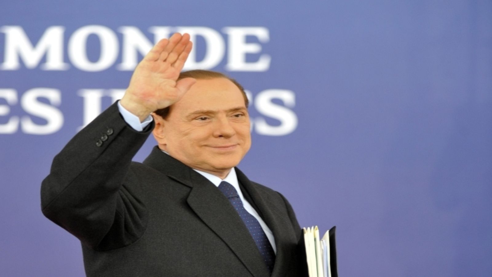 Telediario - 15 horas - 04/11/11 - Ver ahora