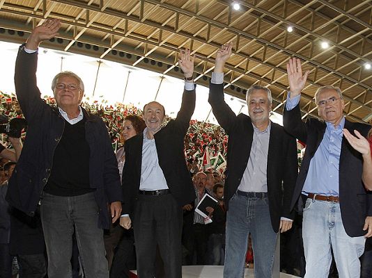  - Rubalcaba se rodea de los "insuperables" Felipe González y Alfonso Guerra