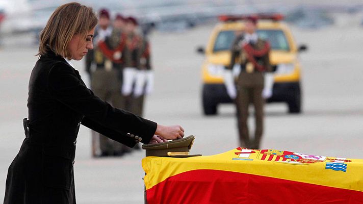 La tarde en 24h - Autoridades y familiares rinden homenaje al sargento fallecido en Afganistán