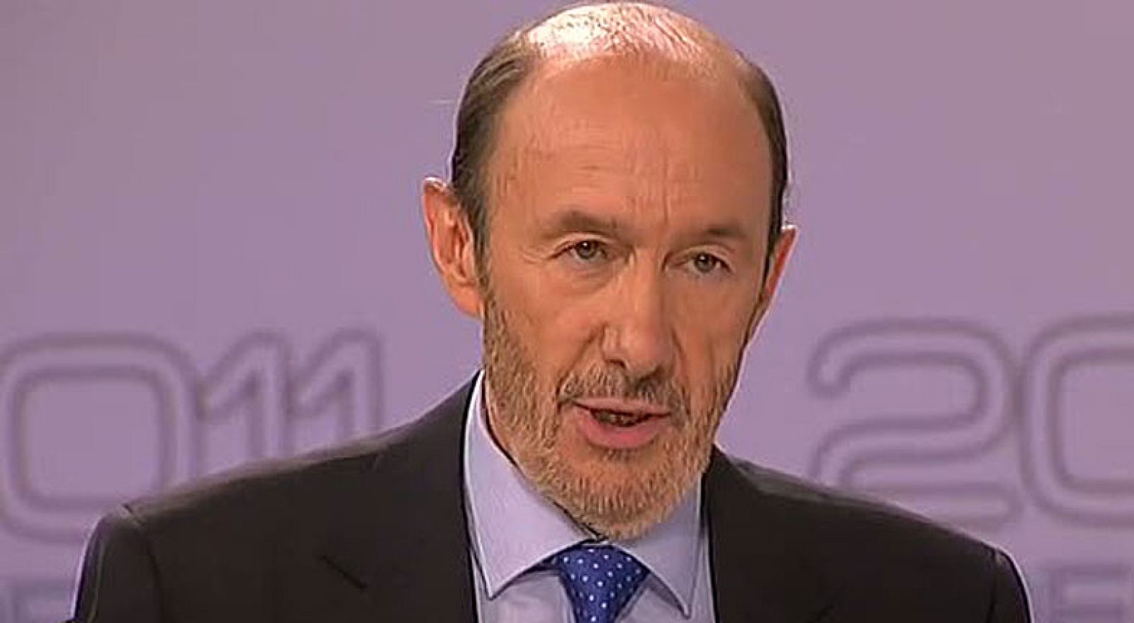 Rubalcaba insiste en la necesidad de suprimir diputaciones provinciales | Ver