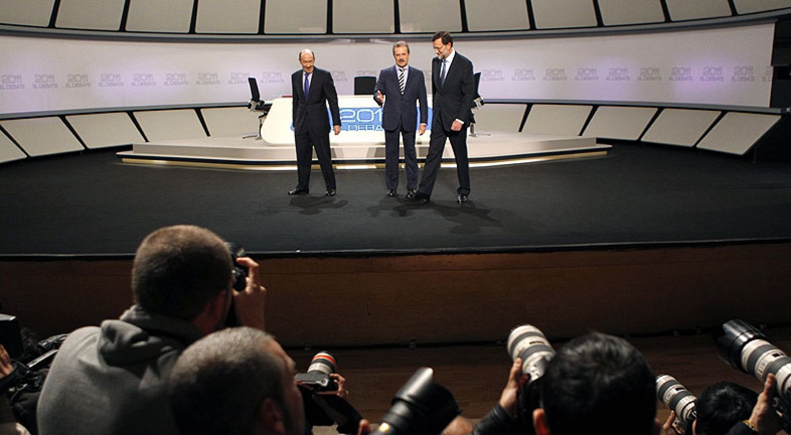 Política Exterior y Democracia han sido los temas del tercer y último bloque del debate | Ver