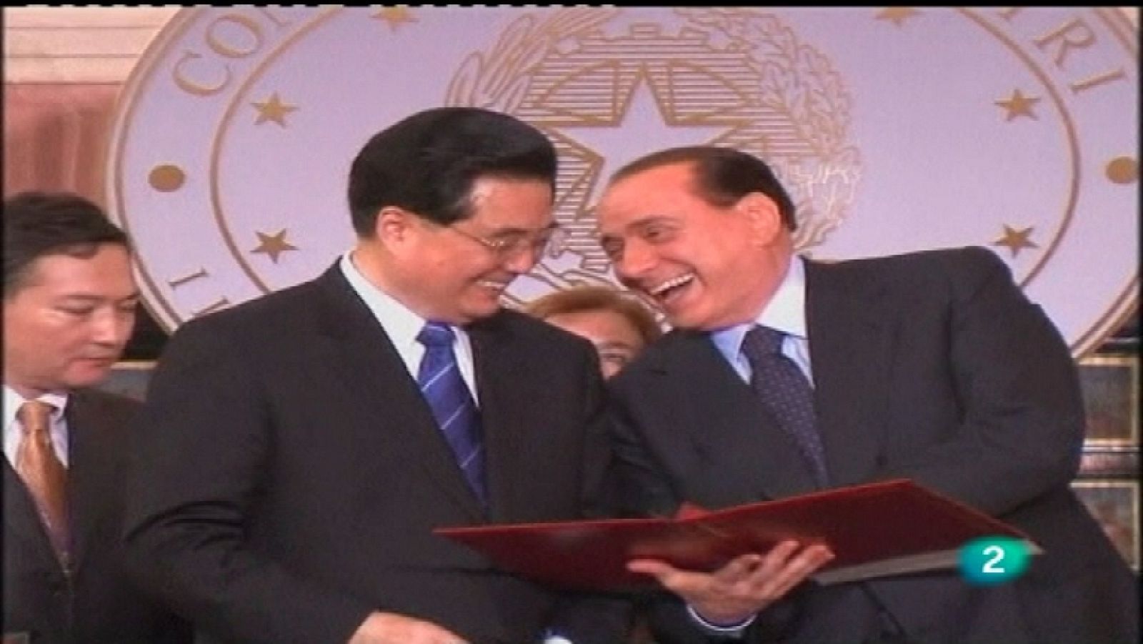 La 2 Noticias - 08/11/11- Ver ahora