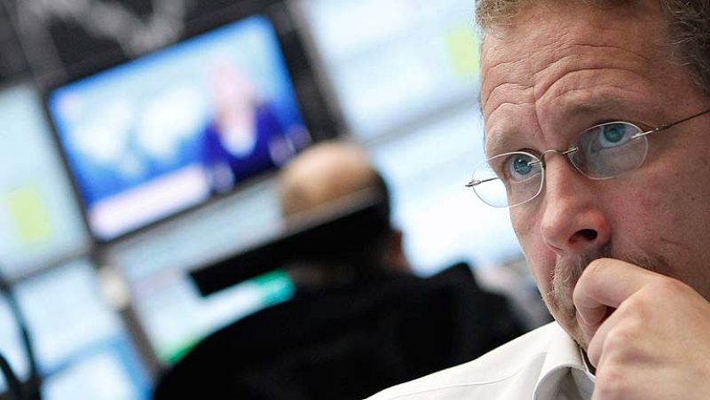 La deuda de Italia se dispara en los mercados y las bolsas europeas sufren pérdidas