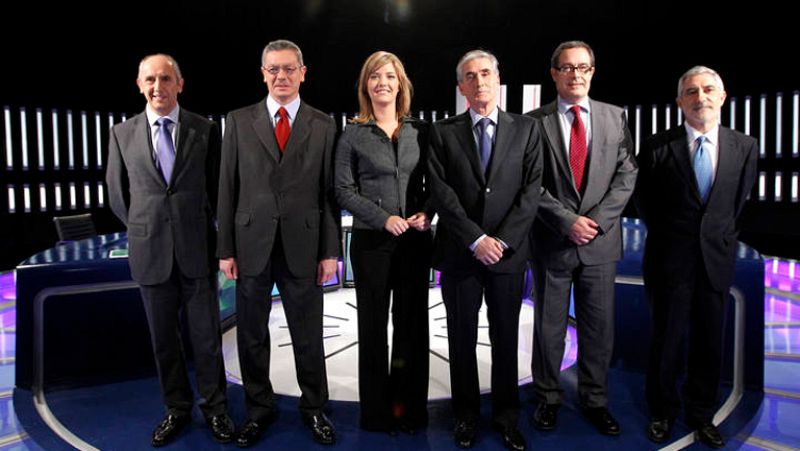 Gallardón y Jáuregui polemizan sobre la ayuda del PP al Gobierno para salir de la crisis