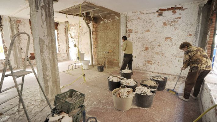 Telediario 1 - 6 meses del terremoto de Lorca