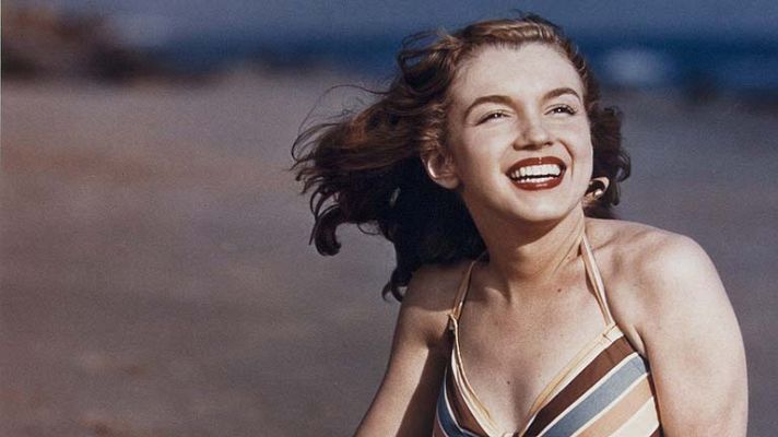 Informativo 24h - Nueva York expone fotografías inéditas de Marilyn Monroe