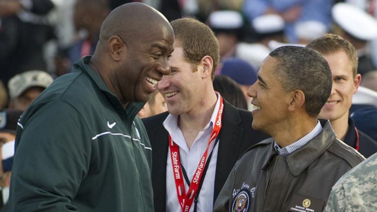 Obama abre la liga universitaria