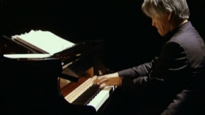 Telediario 1 - Sakamoto de gira por España