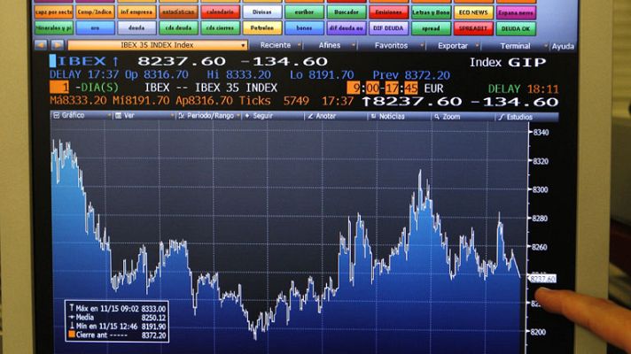 Telediario 1 - Telediario 2 en 4' - 15/11/11