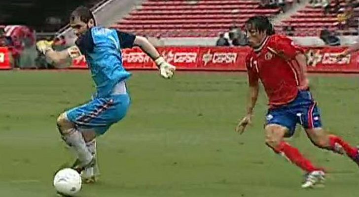 Eurocopa - Brenes adelanta a Costa Rica