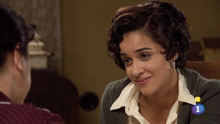 Amar en tiempos revueltos - Felisa está orgullosa de su Chelito