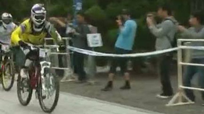 Telediario 1 - Mountain bike en una montaña urbana