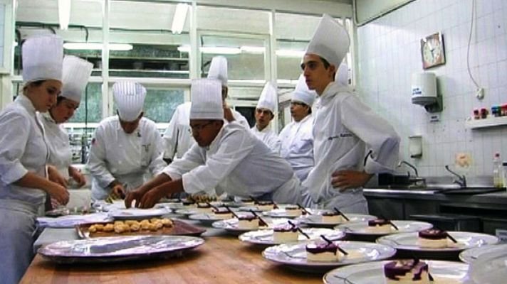 Comando Actualidad - Barato, barato - Menú, 5 euros