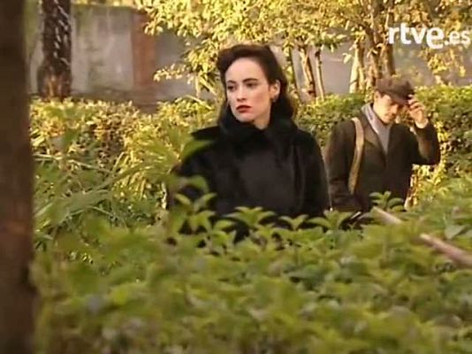 Amar en tiempos revueltos - El reencuentro de Antonio y Andrea