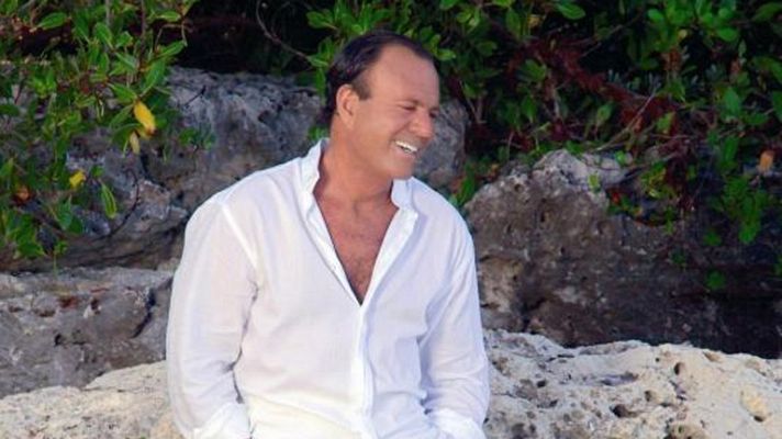 La mañana - Julio Iglesias habla a TVE