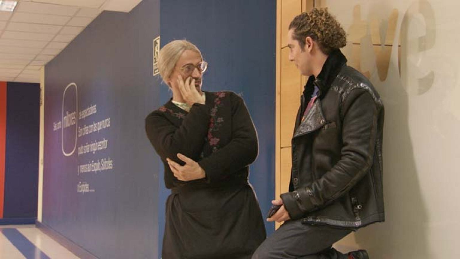 La hora de José Mota - La Vieja'l Visillo con Bisbal