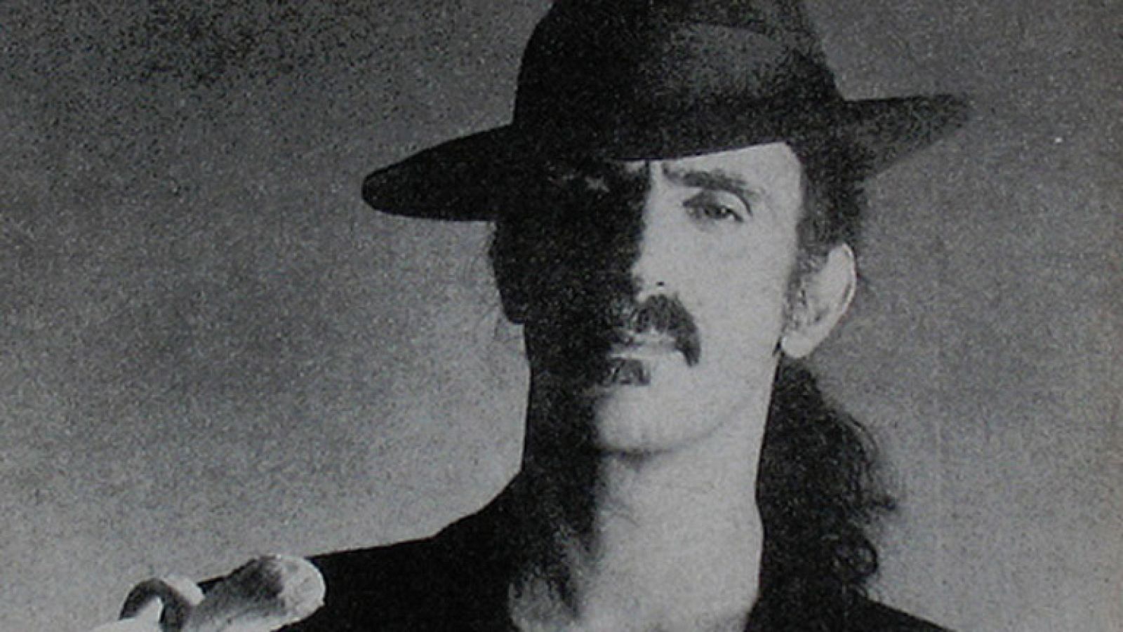 Muere Frank Zappa (1993)
