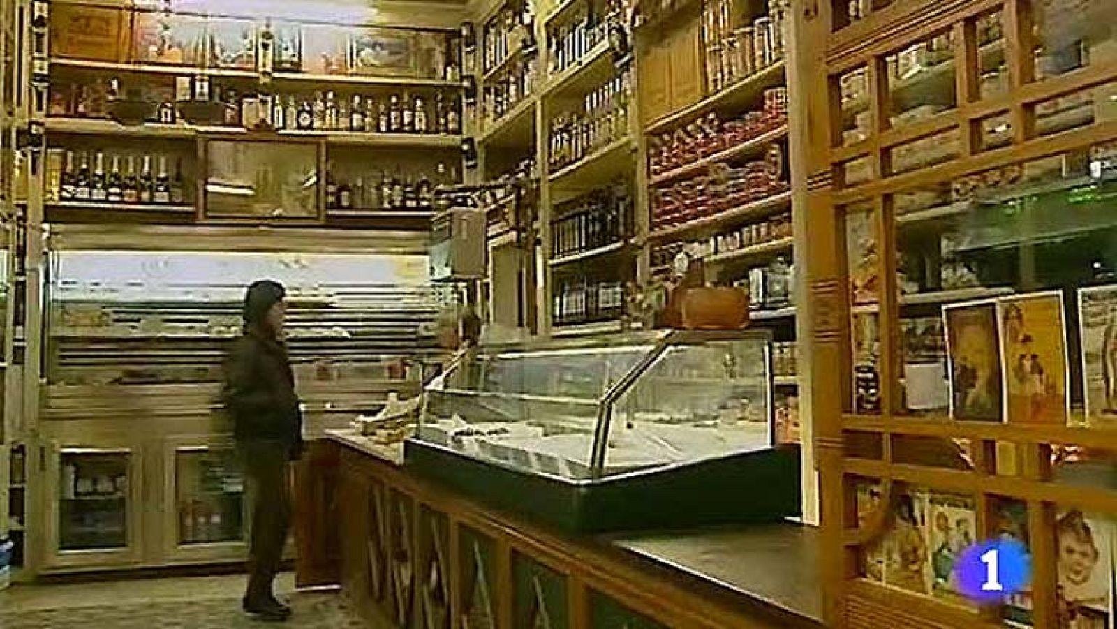 Premio para Ultramarinos La Confianza, la tienda "más antigua" de España | Ver