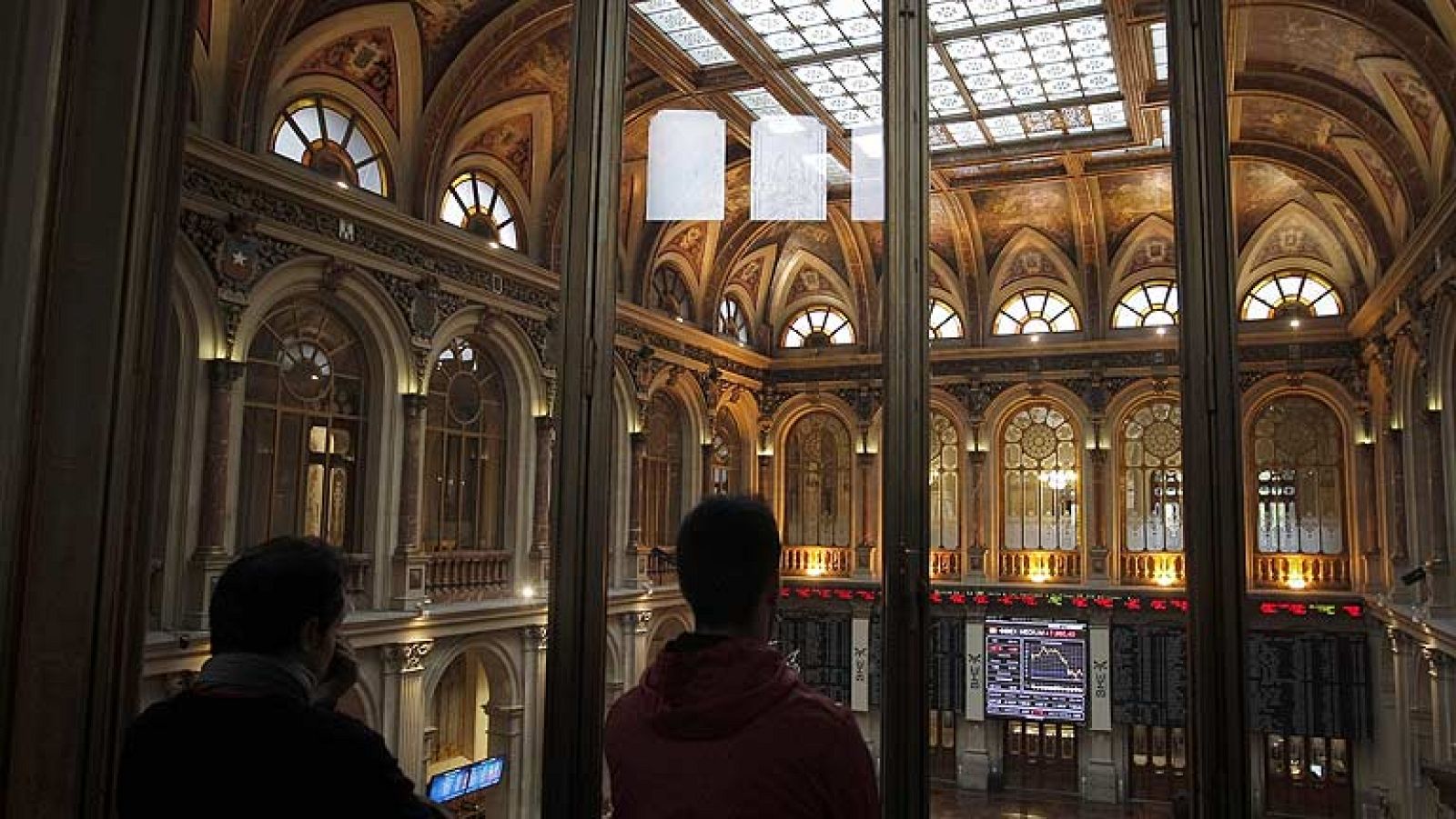 El Tesoro capta 2.978 millones en letras a 3 y 6 meses, pero duplica el interés ofrecido en octubre