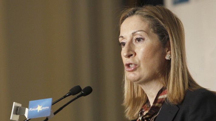 Telediario 1 - Contactos telefónicos por el Estado