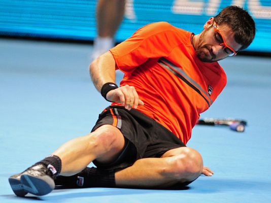  - Resbalón y derrota de Tipsarevic