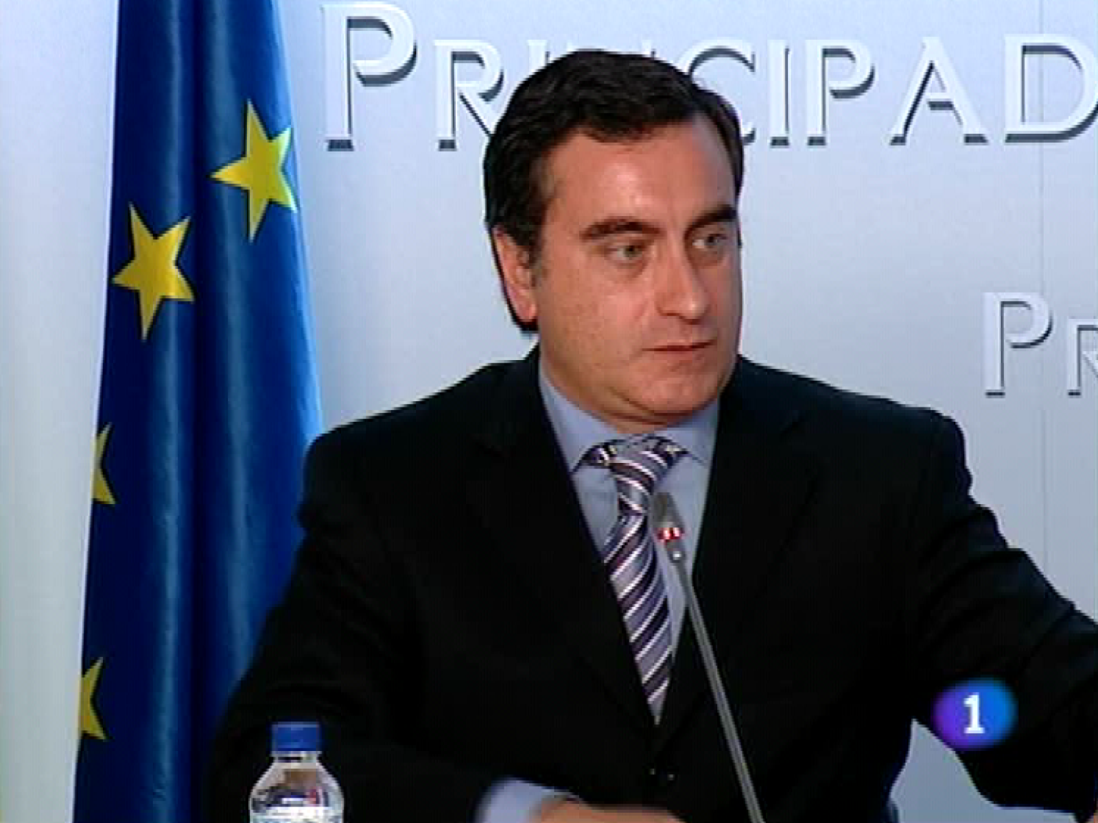 Asturias en 2' - 24/11/11 | Ver