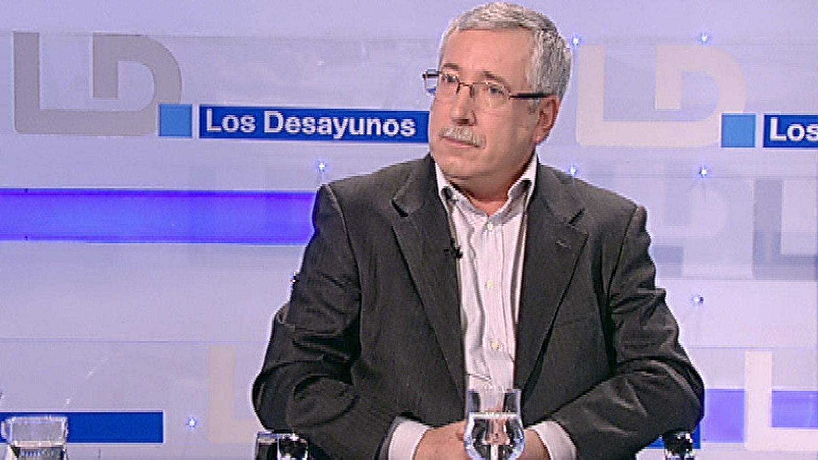 Los sindicatos rechazan los recortes sociales y salariales