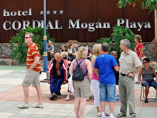 Telediario 1 - Incendio en Canarias