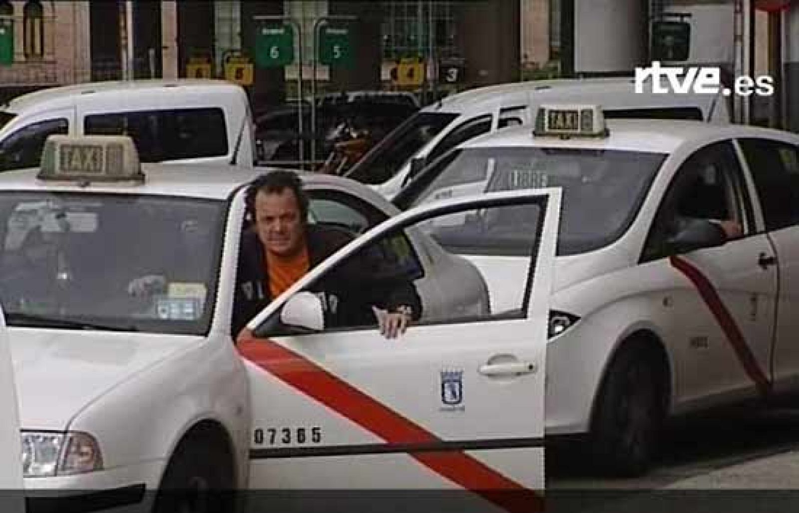 Los taxistas madrileños protestan