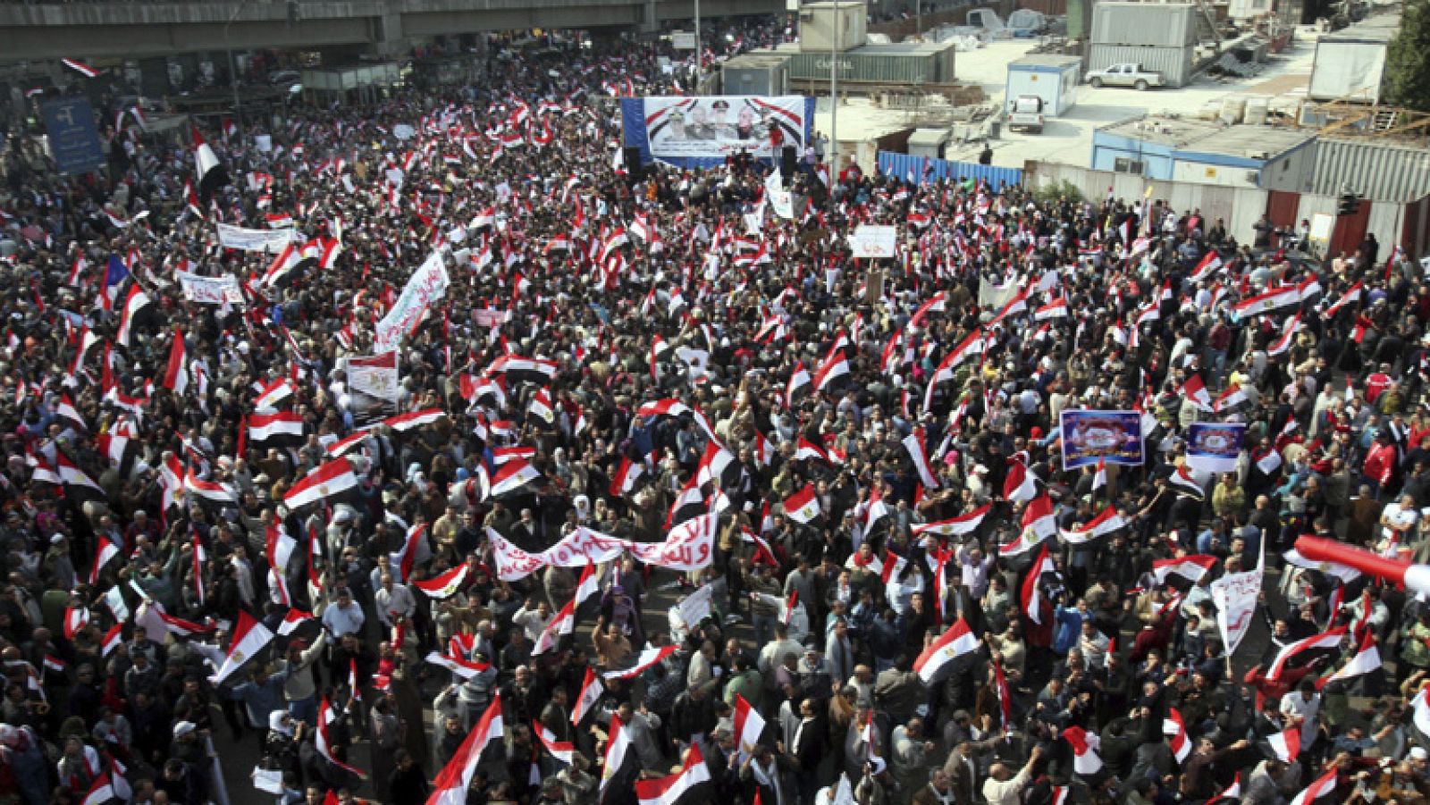 Telediario 1 en cuatro minutos - 25/11/11