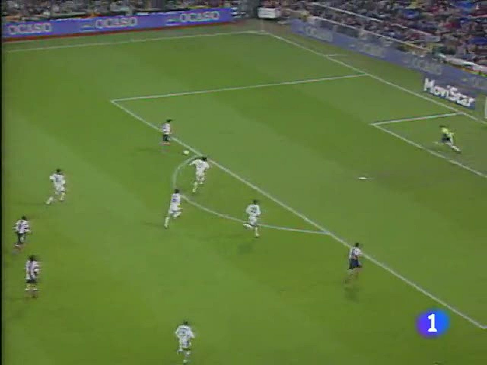 Aunque las apuestas no estén nada favorables para el Atlético de Madrid de cara al derbi del sábado. La afición colchonera es fiel y confía en dar una campanada en el Bernabéu. Los madridistas en cambio lo tienen claro y no muestran signos de preocup