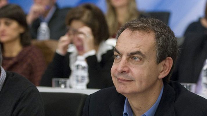 Telediario 1 - Telediario 2 en 4' - 26/11/11