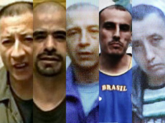 Informativo 24h - Las FARC fusila a cuatro prisioneros y el Ejército halla con vida al quinto cautivo