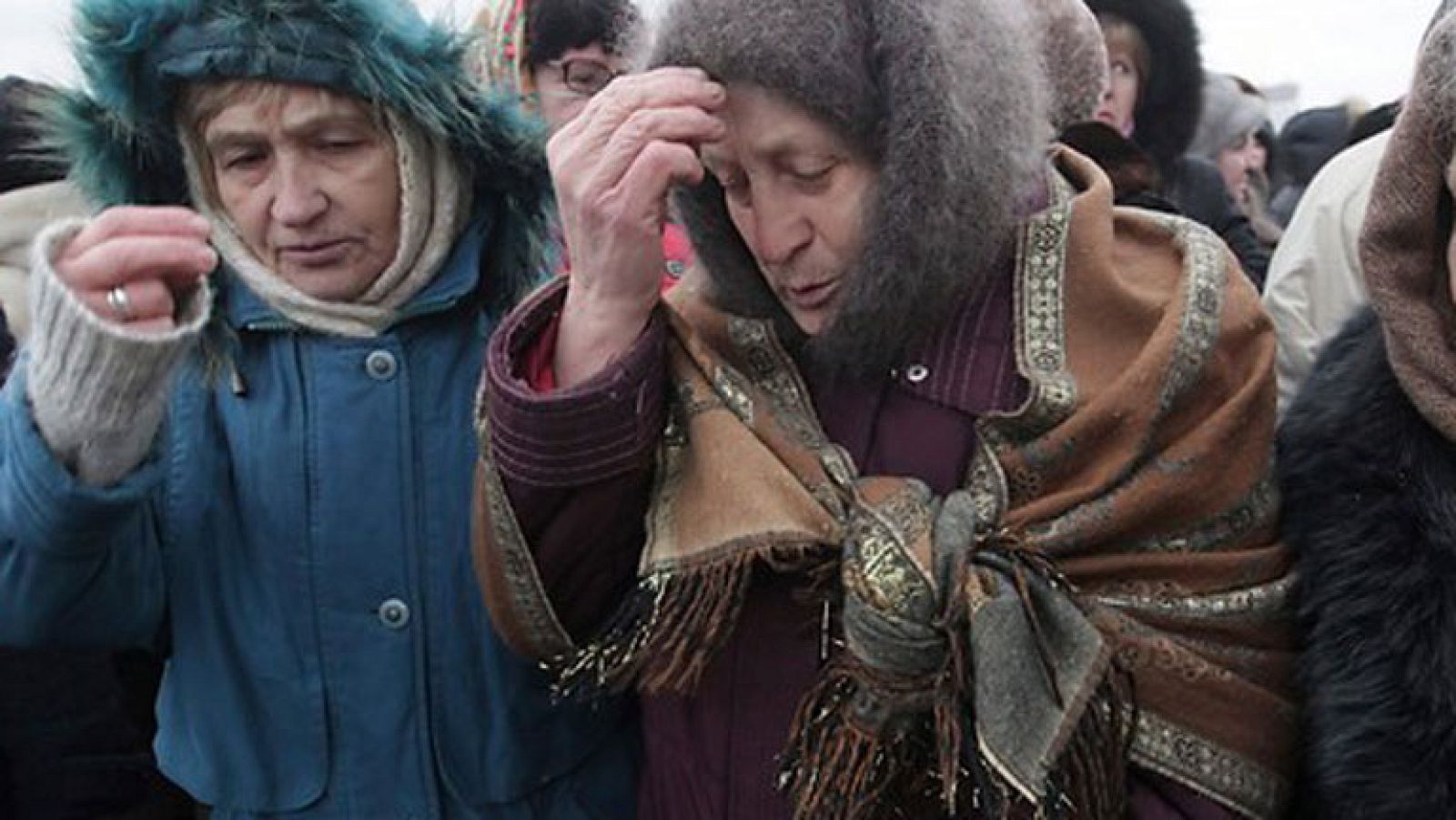 2 millones de rusos hacen cola para ver el cinturón de la Virgen María