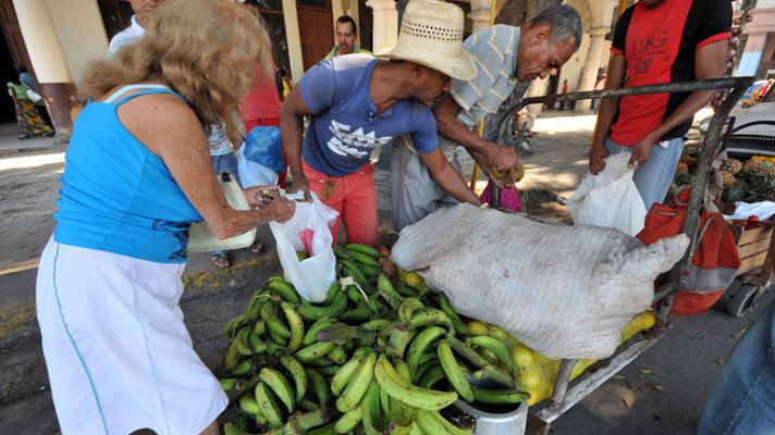 Telediario 1 - Continúan las reformas en Cuba