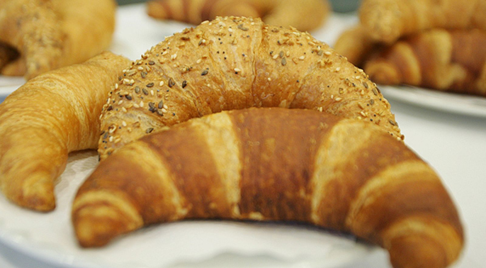 Café sólido y croissant líquido en la feria de Inventores de Vilanova i la Geltrú. | Ver