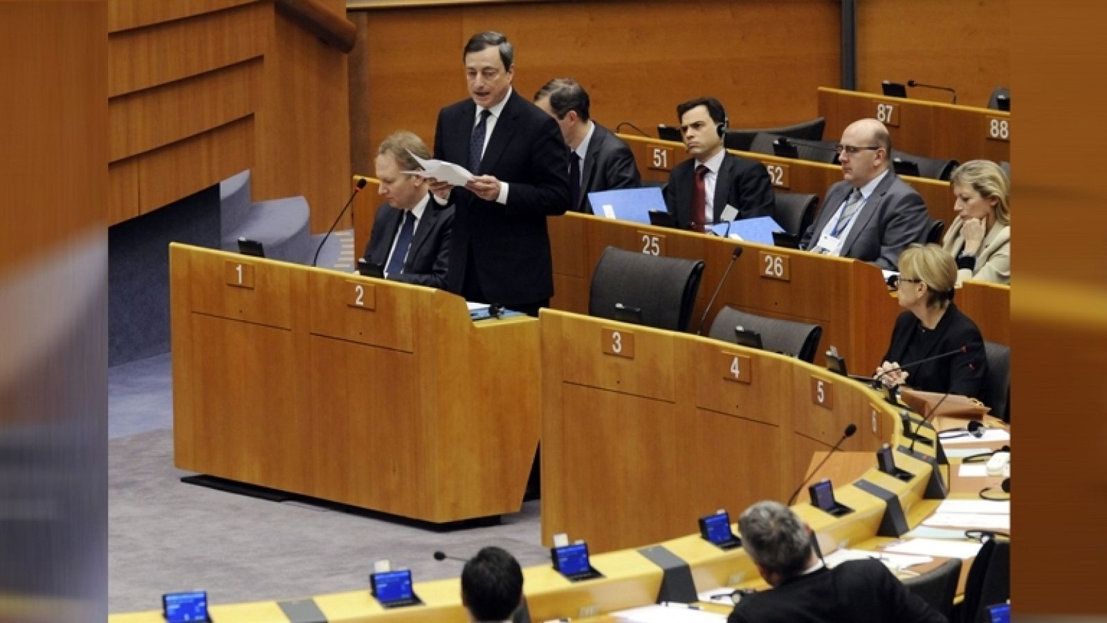 Telediario - 15 horas -  01/12/11 - Ver ahora